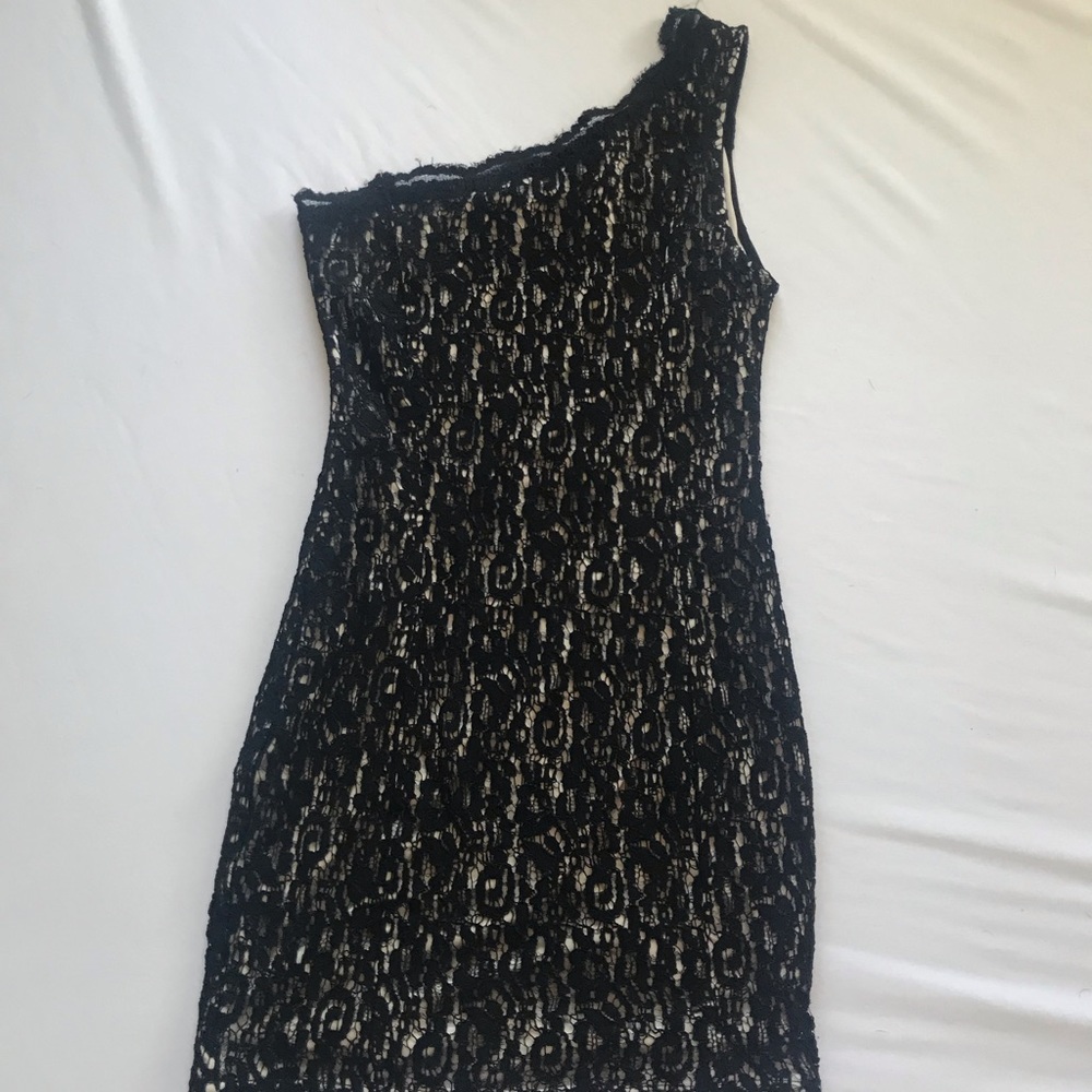 Lace cocktail dress